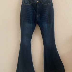 DARK WASH FLARE JEANS BOUGHT ON AMAZON